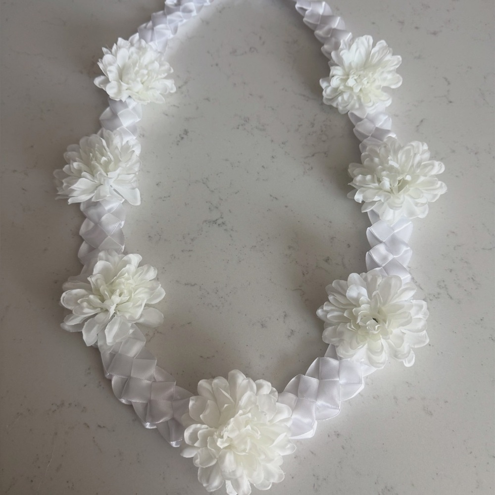 Baby Shower Lei/Gender Reveal/Baby Girl Lei/Special Occasion Lei/Baptism